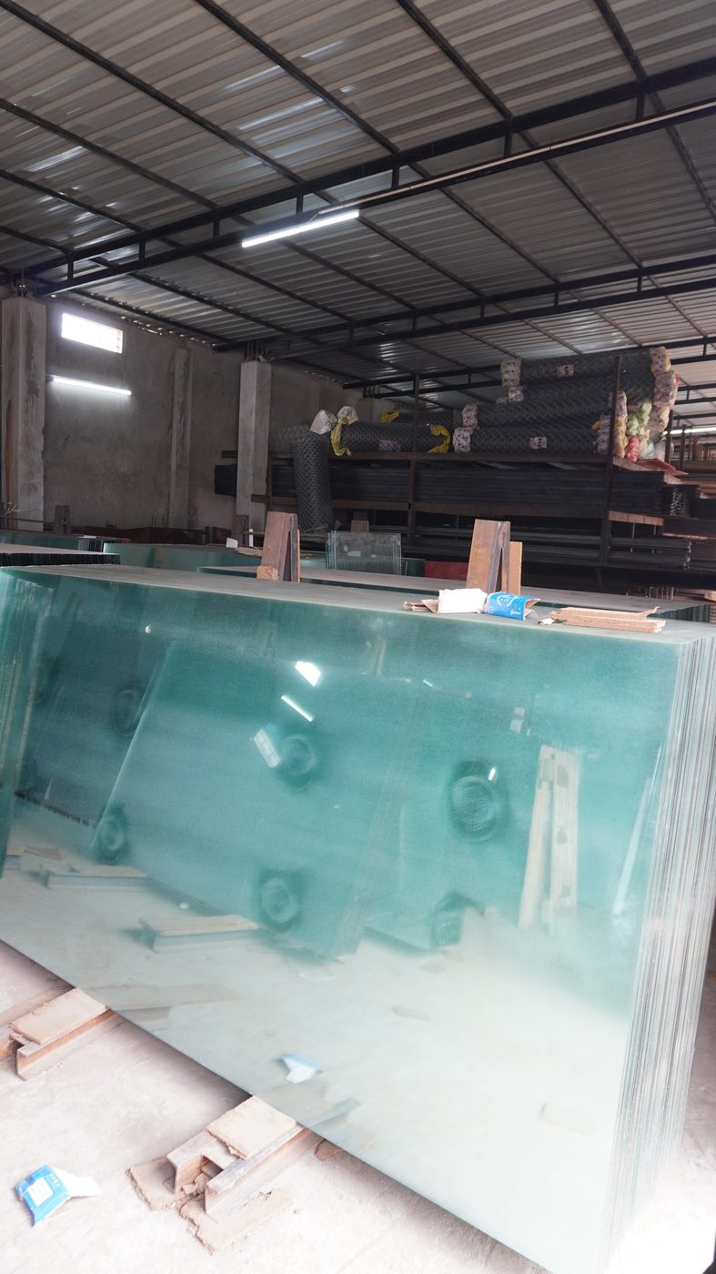 Goldplus Glass — Glass